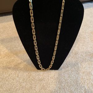 VINTAGE GOLD LINK NECKLACE. NO CLASP. 30 INCHES